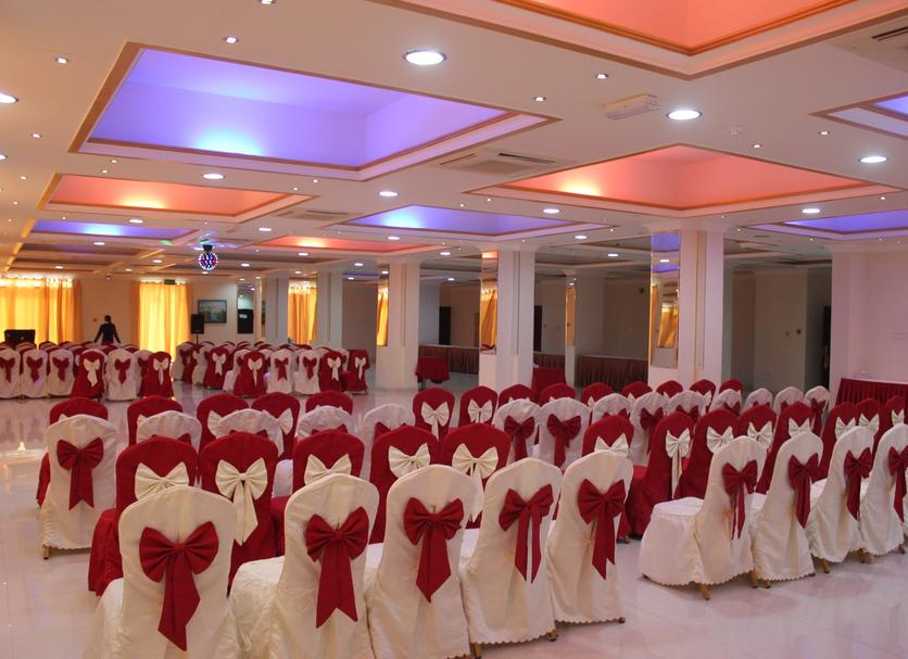 Banquet hall Photo